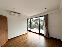 Lornie Road (D11), Terrace #457598491